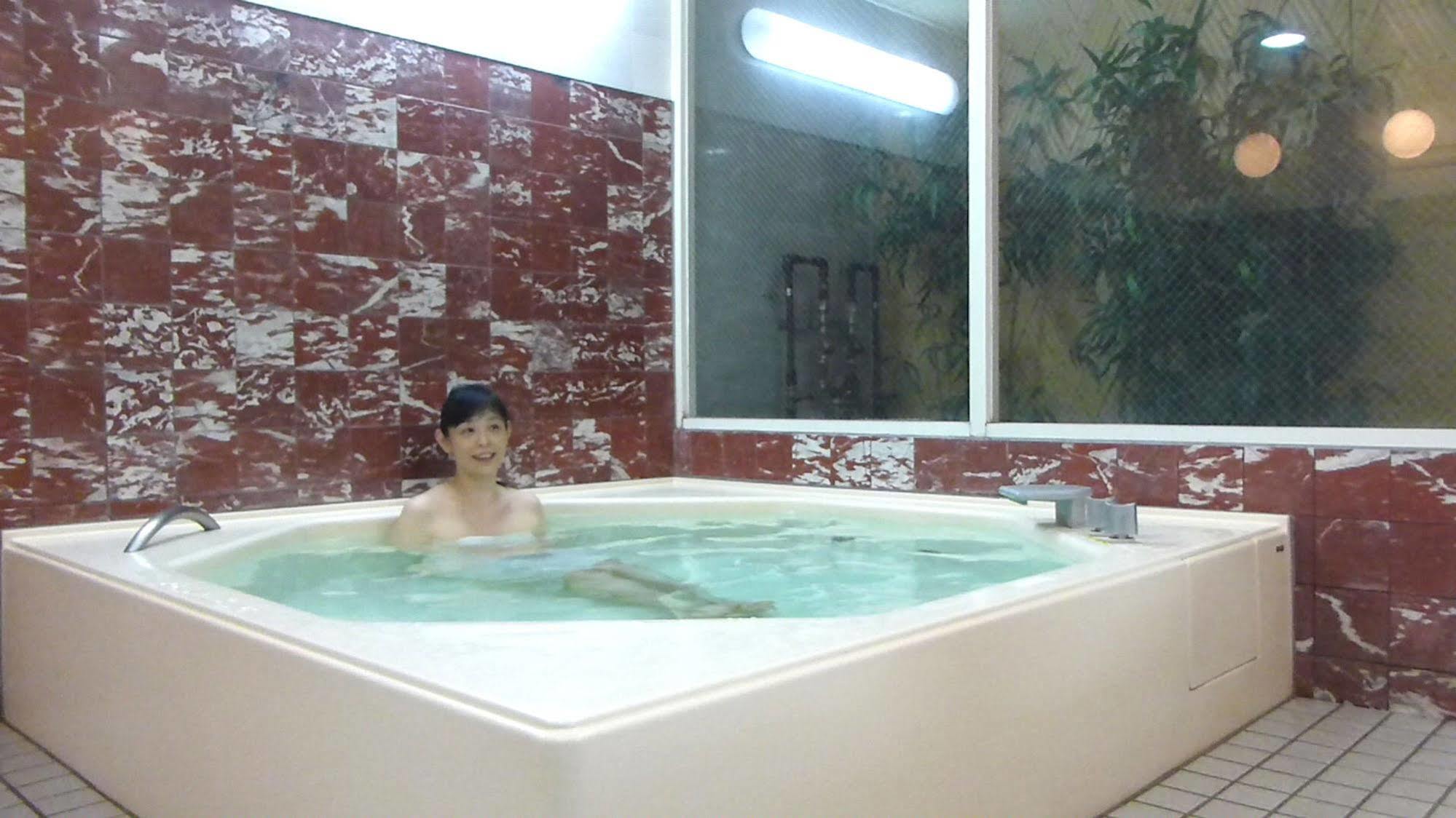 Capsule Hotel Asahi Plaza Shinsaibashi Οσάκα Εξωτερικό φωτογραφία