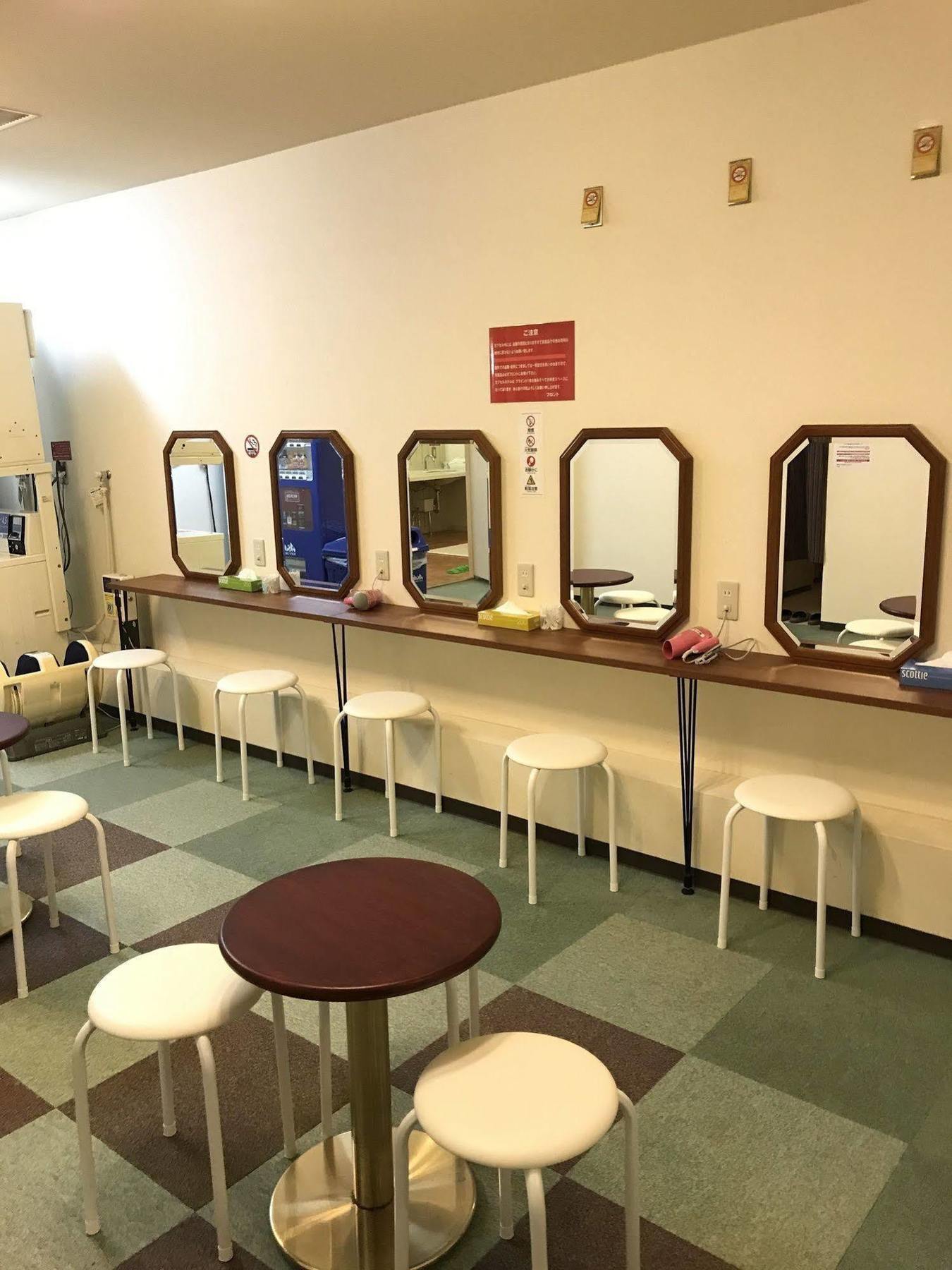 Capsule Hotel Asahi Plaza Shinsaibashi Οσάκα Εξωτερικό φωτογραφία